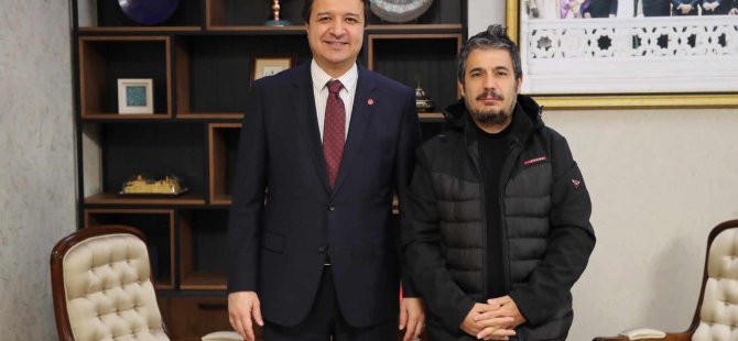 Tramvaya İlk Kez Binen Amca - VİDEO