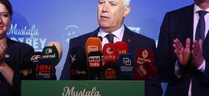 VALİ DÜZGÜN ÖĞRENCİLERLE BİRARAYA GELDİ