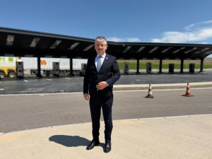 AK Parti’li Çopuroğlu’ndan elektrikli şarj istasyonu açıklaması