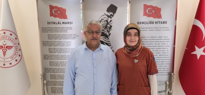 Babalarının görev yaptığı hastanede hekim olarak göreve başladılar