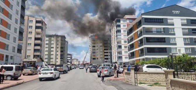 Melikgaziden erciyes üniversitesi ögrencilerine aşüre ikramı