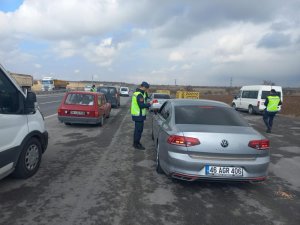 Jandarmanın trafik denetimleri devam ediyor