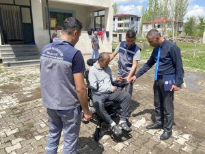 KAYSERİ'DE KÖY YOLLARI ULAŞIMA KAPALI