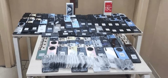 44 adet kaçak cep telefonu,ile 1 adet otomobil ele geçirildi