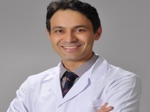 Prof. Dr. Abdullah Özkırış,40 yaş sonrasında göz tansiyonuna dikkat