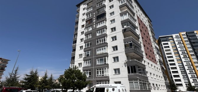 Zümrüt Mahallesinde 4'üncü kattan düşen kadın, ağır yaralandı