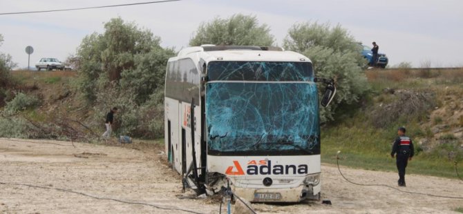 İncesu'da Yoldan çıkan yolcu otobüsü tarlaya girdi: 4 yaralı