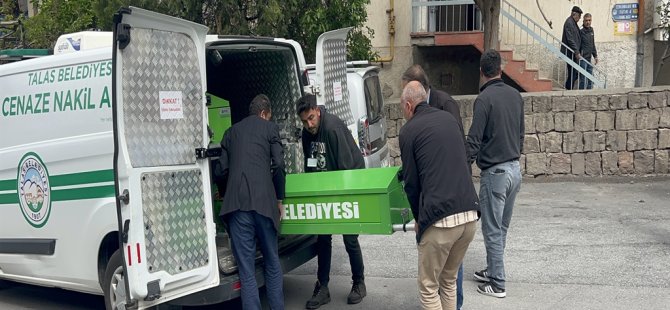 Miras tartışmasında babasını bıçaklayıp öldürdü