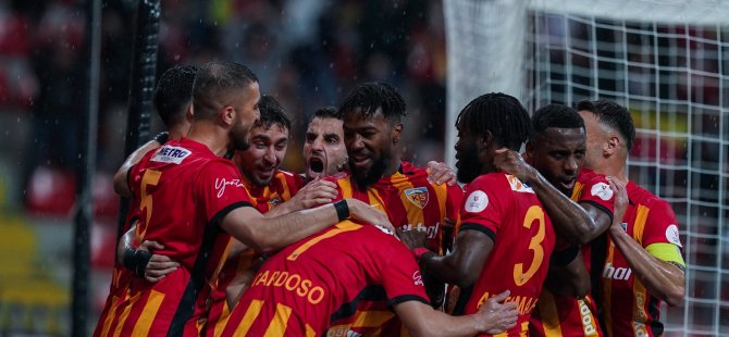 KAYSERİSPOR,ANTALYASPOR'U 3-1 DEVİRDİ