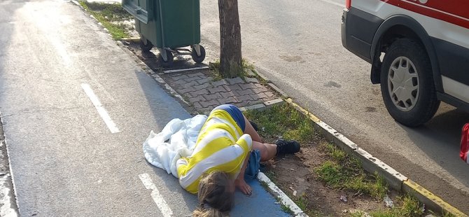 Otomobilden atılan kadın baygın bulundu
