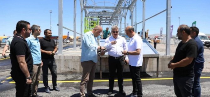 MELİKGAZİ BELEDİYESİ KURBAN PAZAR YERLERİ VATANDAŞLARA KONFOR SAĞLIYOR