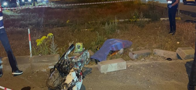 Nevşehir'de minibüsle çarpışan motosikletli öldü; kaza kamerada
