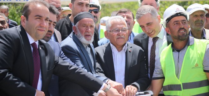 TOMARZA’DAKİ YENİ CAMİ PROJESİNİN ÇEVRE DÜZENLEMESİ “BÜYÜKŞEHİR” KALİTESİYLE YAPILACAK