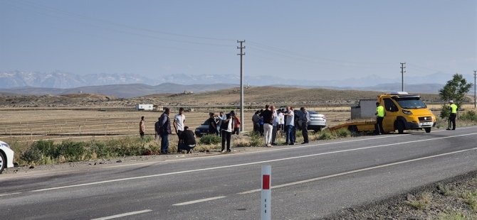 Niğde'de 2 otomobil çarpıştı; 1 ölü, 1 yaralı