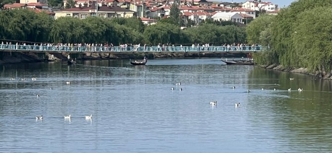 Avanos'ta Tahtalı Köprü'nün denge demiri kırıldı