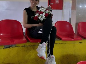 Kayseri'de yaşlı çift çöplerden ekmek toplayıp geçiniyoruz  yardım edin
