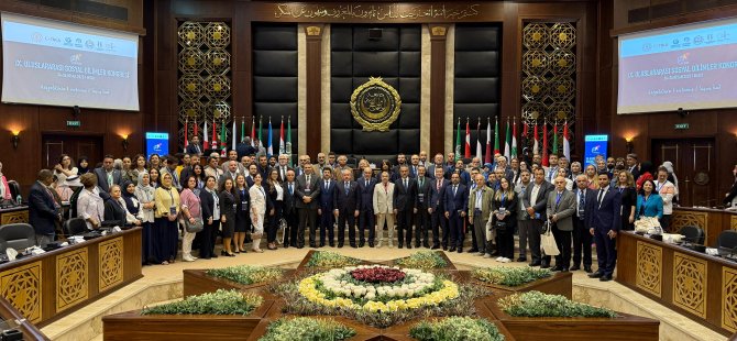TALAS’IN “ŞEFFAF ODA” UYGULAMASI ULUSLARARASI ARENADA