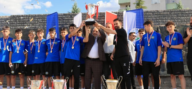 TALAS’IN ALTIN ÇOCUKLARI YİNE TARİH YAZDI
