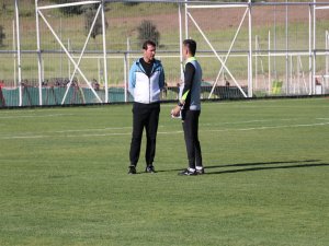 Bayram Bektaş: Sezon sonu hep beraber mutlu olmak istiyoruz