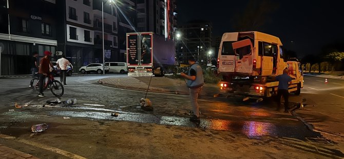 Kayseri’de otomobil ile minibüs çarpıştı: 9 yaralı