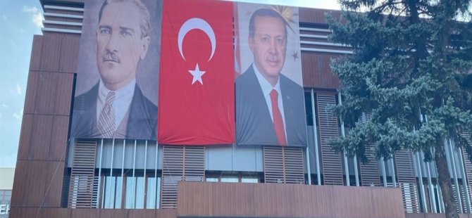 Büyükşehir Belediyesinden bayrak seferberliği