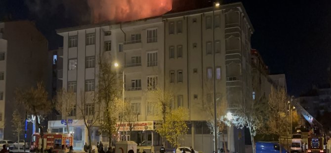 Nevşehir’de 4 katlı binanın çatısında yangın