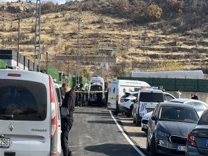 Kayseri'de Polis memuru, kayınvalidesini öldürüp intihar girişiminde bulundu