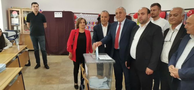 MHP Pınarbaşı Belediye Başkan Adayı Uzunluoğlu oyunu kullandı