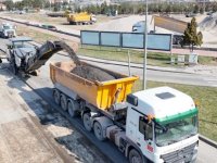 Büyükkılıç, “Kartal Kavşağı’nın dört bir tarafında hummalı bir çalışma var”…