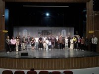 Birlik Vakfı’ndan “Anlatacak Çok Şeyimiz Var” isimli tiyatro oyunu