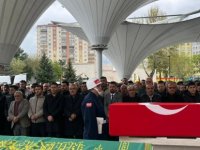 Şırnak’ta kalp krizinden hayatını kaybeden uzman çavuş Kayseri’de toprağa verildi