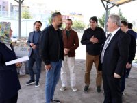 SELÇUKLU MAHALLESİ’NİN ÇOK AMAÇLI SOSYAL TESİSİ HIZLA YÜKSELİYOR