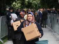 Kocasinan Belediyesi 300 bin kök organik domates fidesi dağıttı