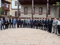 BAŞKAN BÜYÜKKILIÇ, ANKARA’DA GAZETECİLERLE BULUŞTU: KAYSERİ’NİN ALTIN ÇAĞINI ANLATTI