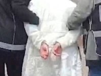 52 yıl hapis cezası bulunan kadın, polis ekiplerince yakalandı