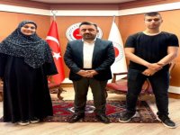 Umre Ödüllü Bilgi Yarışmasında Başarılı Öğrencilere Ödül