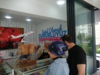 Talas Mevlana Mahallesi Papatya Caddesi, Papatya Apartmanı Bol Süt Dondurma Satışlarımız Başlamıştır telefon 0535 872 90