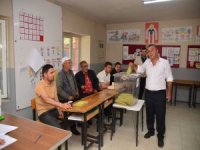 Çubukharmanı Mahallesi’nde Muhtarlık Seçimini Cüma Ülyer Kazandı
