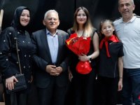 Büyükşehir Konservatuvarı'nda Mezuniyet Coşkusu: Başkan Büyükkılıç, Minik Sanatçılarla Buluştu