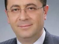 Vali Yardımcısı Şenol Esmer kalp krizinden hayatını kaybetti