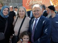 Büyükkılıç, tarihi Kayseri Kalesi içerisinde hizmet verecek Mülhem Mutfağı tesisinin tanıtımını ve açılışını yaptı