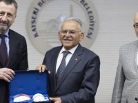 Başkan Büyükkılıç'ın Vizyonu Kayseri'yi Dünyaya Taşıyor