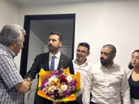 CHP’de yeni yönetim ilk paylaşımını yorumlara kapattı
