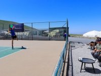 Büyükkılıç, Erciyes'te Devam Eden Dünya Tenis Turu Karşılaşmalarını İzledi