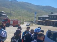 Erciyes'te yüksek irtifa rahatsızlığı yaşayan 3 dağcı kurtarıldı