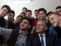 Başkan Büyükkılıç, üniversite adaylarını Kayseri’ye davet etti