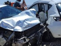 Kayseri’de iki otomobil çarpıştı: 2 ölü, 9 yaralı
