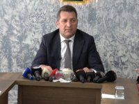 BAŞKAN İSA GÜN,EBRU YAŞAR'I KAYSERİ'YE GETİRİYOR
