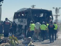 Kayseri’de yolcu otobüsü devrildi: 1 ölü, 23 yaralı