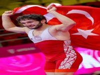 KAYSERİ ŞEKERSPOR'UN MİLLİ GÜREŞÇİSİ SALİH YUSUF YAZICI DÜNYA İKİNCİSİ OLDU